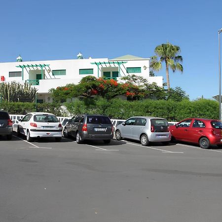 Bonito Apartamento Cerca La Playa San Bartolome Bagian luar foto