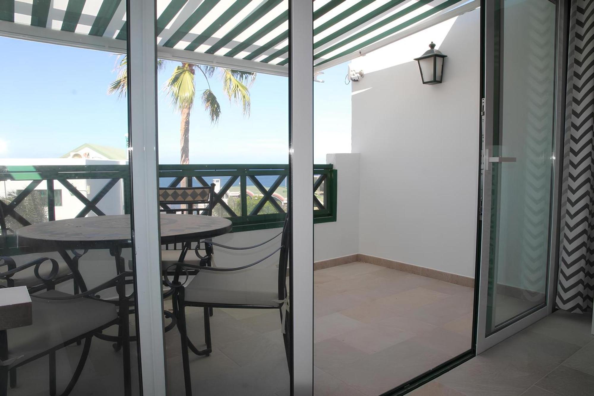 Bonito Apartamento Cerca La Playa San Bartolome Bagian luar foto